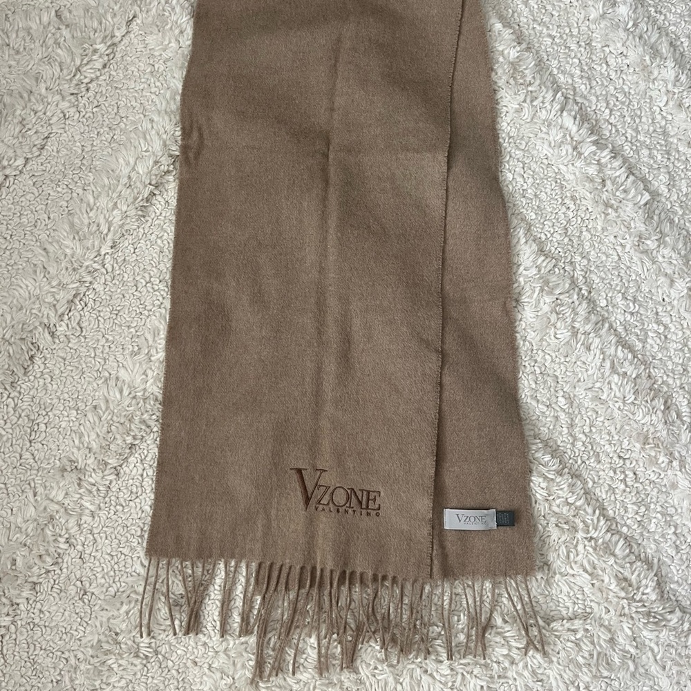 Vintage Vzone Valentino Tan Scarf with Fringe
